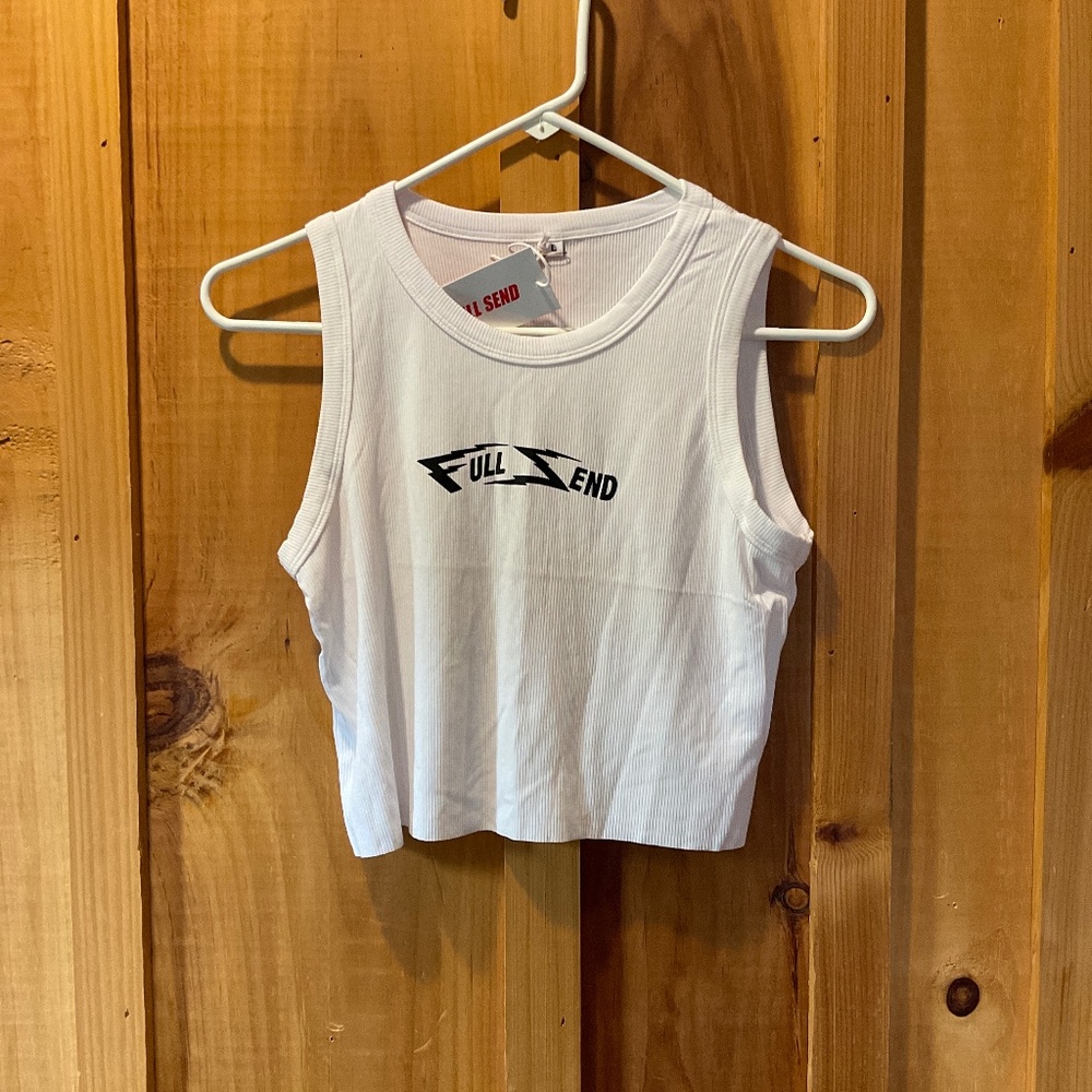 🔥NWT Full Send Crop Top🔥
